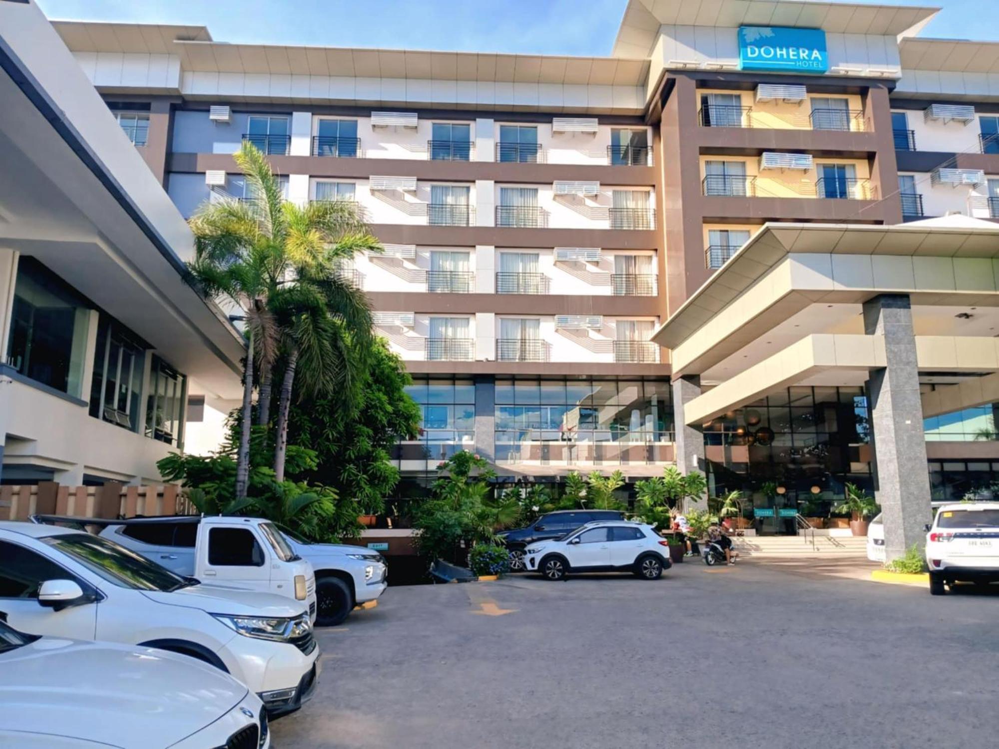 โรงแรมโดเอรา Cebu ภายนอก รูปภาพ